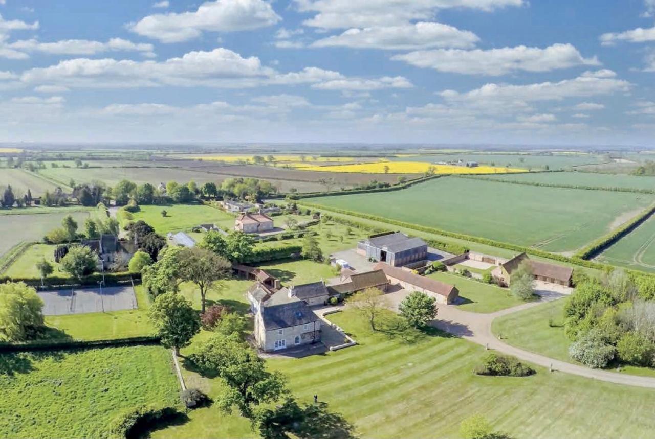 Charming Hen Cottage Countryside Retreat Lincoln Newball Exteriér fotografie